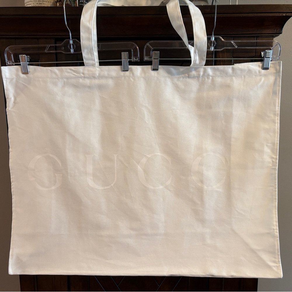 New Gucci Cloth Tote - Picture 6 of 9